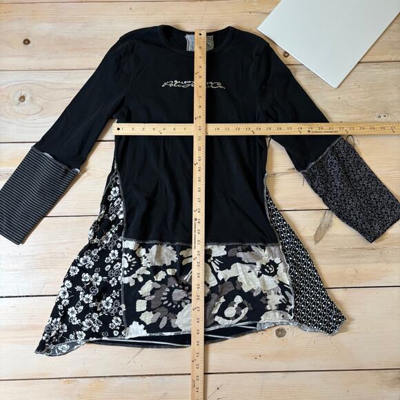 Ralph Lauren Polo Jeans Co. EUC Women's Recycled Knit Tunic Top Black Floral M - Picture 7 of 7